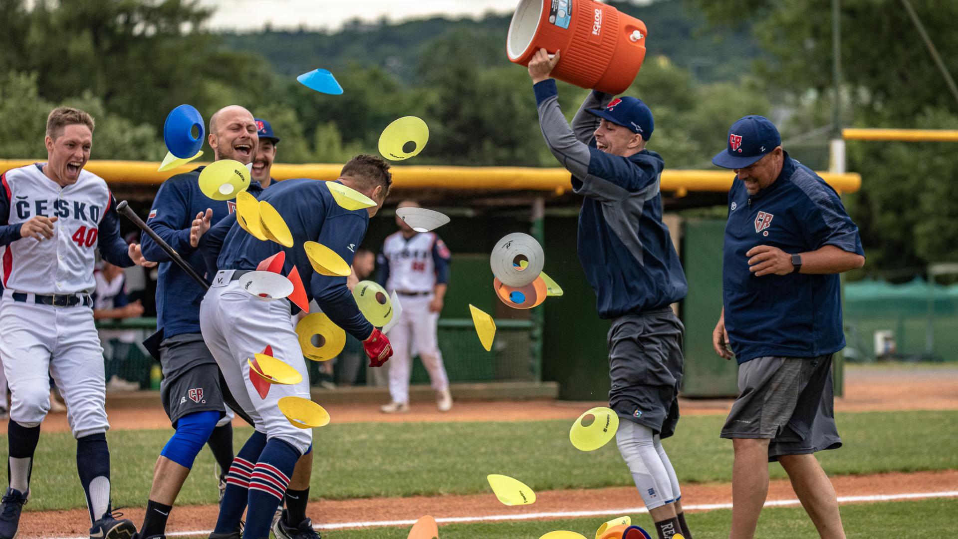 Home Run Derby Won By Marek Chlup Article Photo